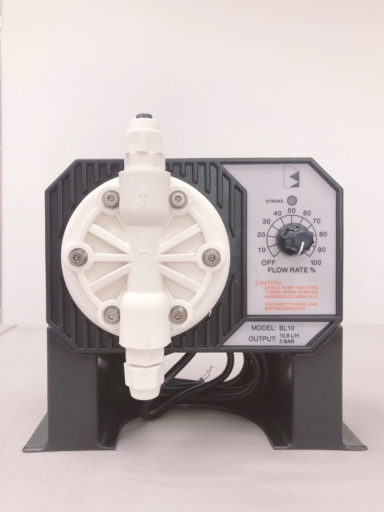 BlackStone Series Dosing Pump, 10.8 lph (2.9 gph) @ 3 bar (43.5 psi), 220V